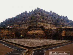 Borobudur desde su base.